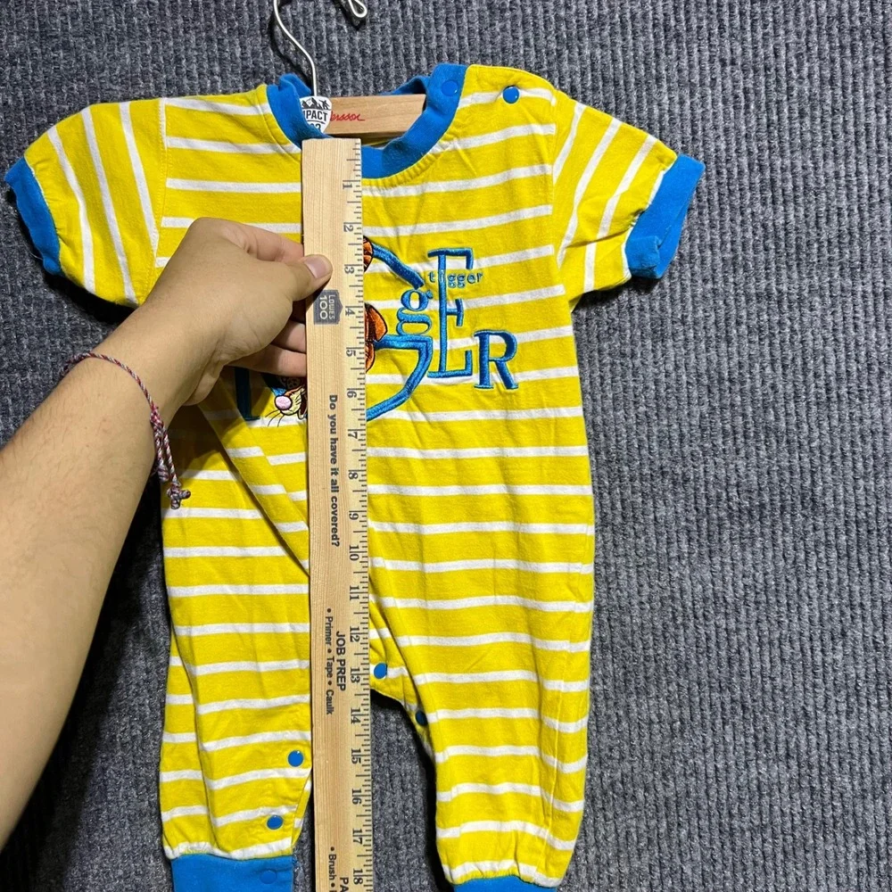 Vintage The Disney Store Tigger Romper Kids 12M Yellow Striped Embroidered Snaps